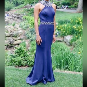 BLUE SPARKLY PROM DRESS